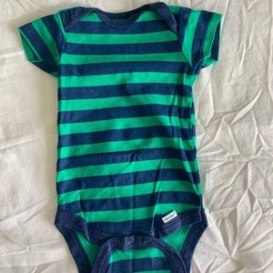 Stripped short sleeve onesie - new without tags